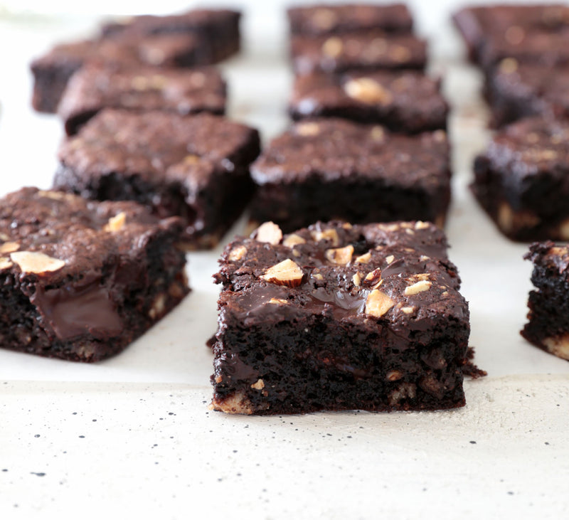 RECIPE: BANANA CAKE NUT BUTTER BROWNIES