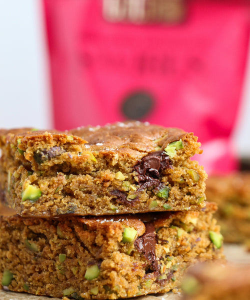 Recipe: Pistachio chocolate blondies