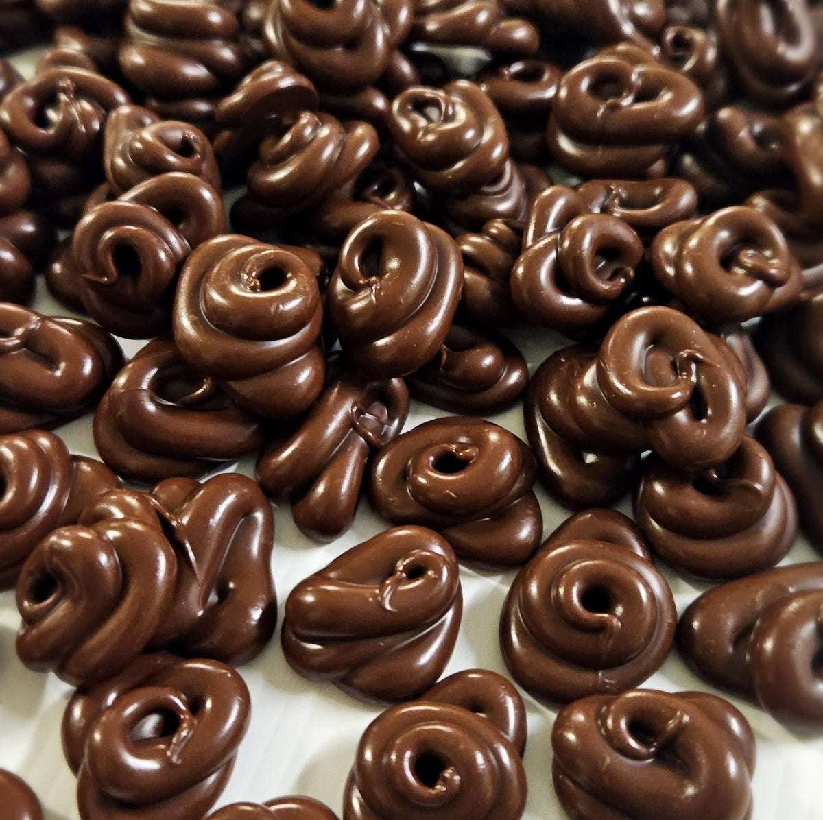 Soly's Chocolate Swirls 70% Cacao, 500g - Refined Sugar Free